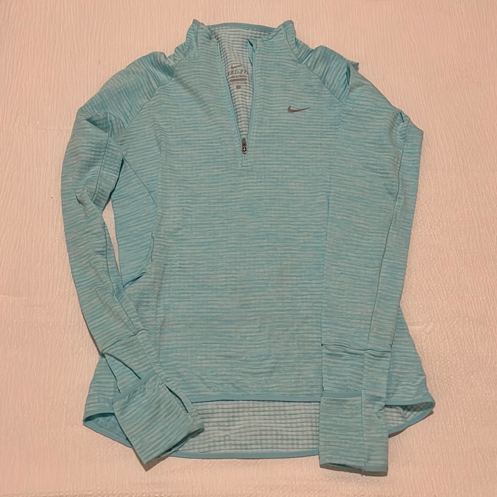 FINAL OFFER Nike Dri-Fit Pullover